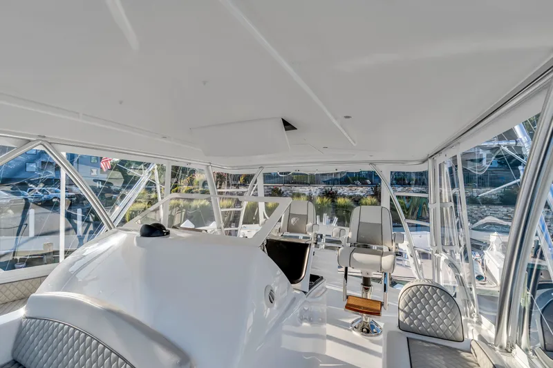 Champ Yacht Photos Pics 