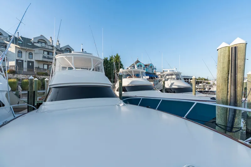 Champ Yacht Photos Pics 