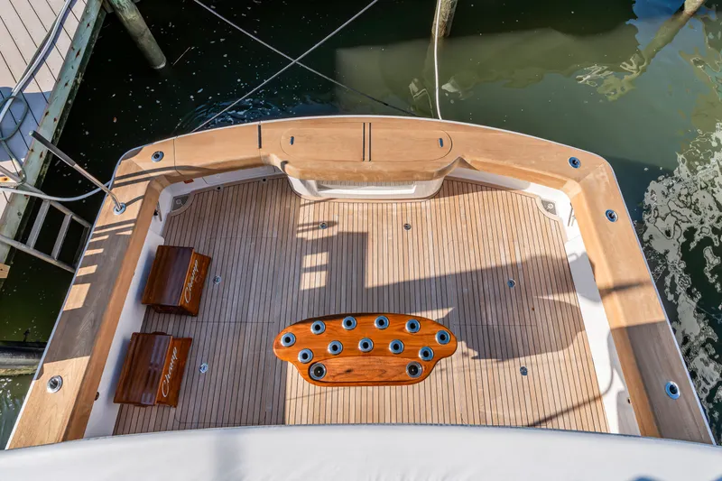 Champ Yacht Photos Pics 