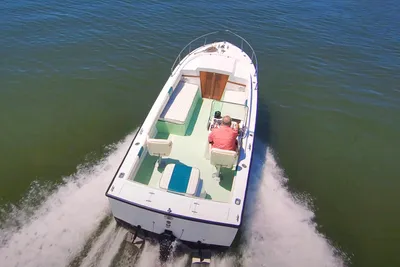 Custom Aquasport 24 Launch