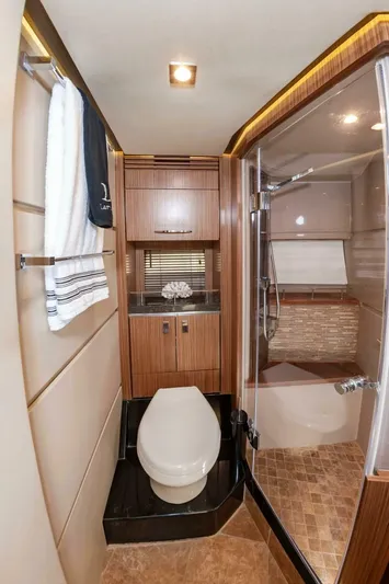 Andiamo Yacht Photos Pics 