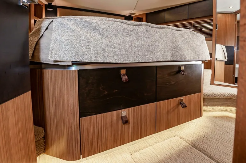 Andiamo Yacht Photos Pics 