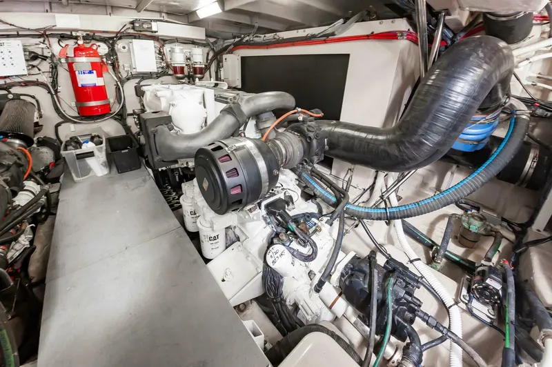 Andiamo Yacht Photos Pics 