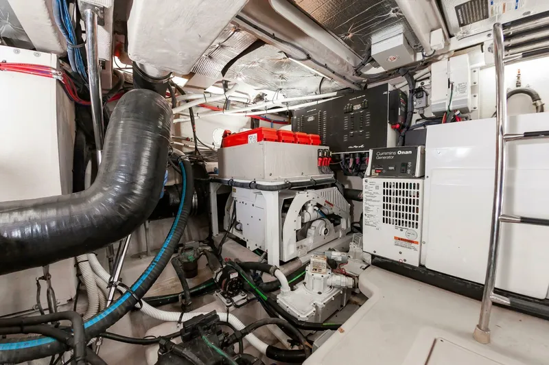 Andiamo Yacht Photos Pics 