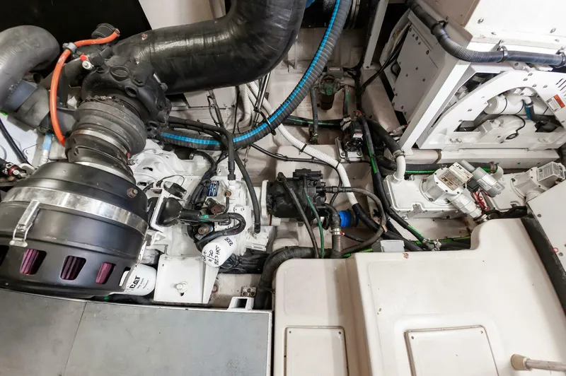 Andiamo Yacht Photos Pics 