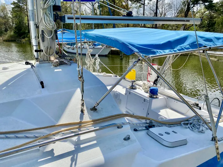 Naked Lobster Yacht Photos Pics 