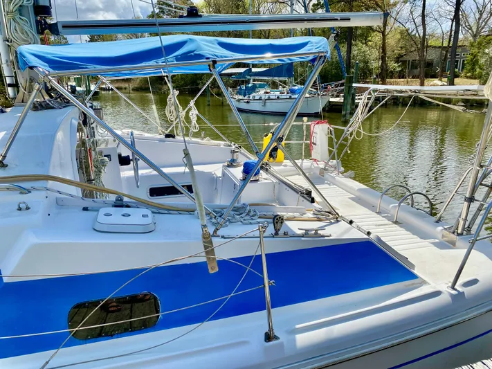 Naked Lobster Yacht Photos Pics 