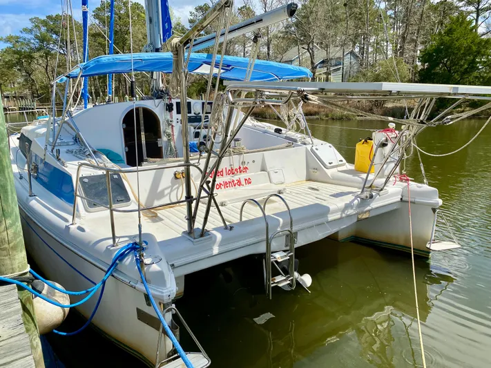 Naked Lobster Yacht Photos Pics 