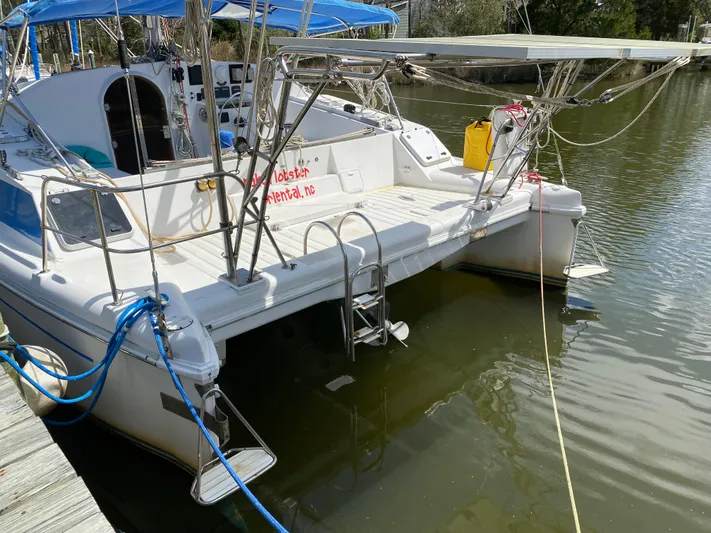 Naked Lobster Yacht Photos Pics 