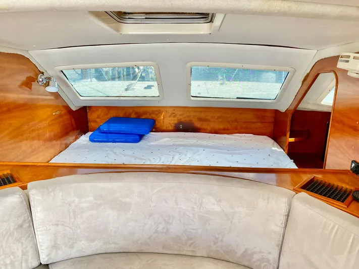 Naked Lobster Yacht Photos Pics 