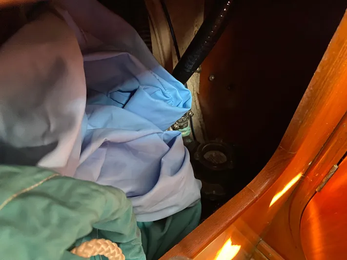 Naked Lobster Yacht Photos Pics 