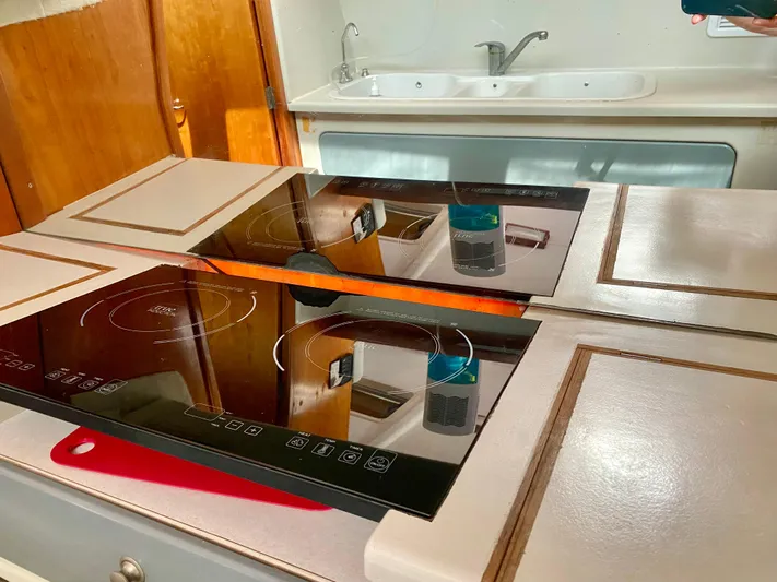 Naked Lobster Yacht Photos Pics 