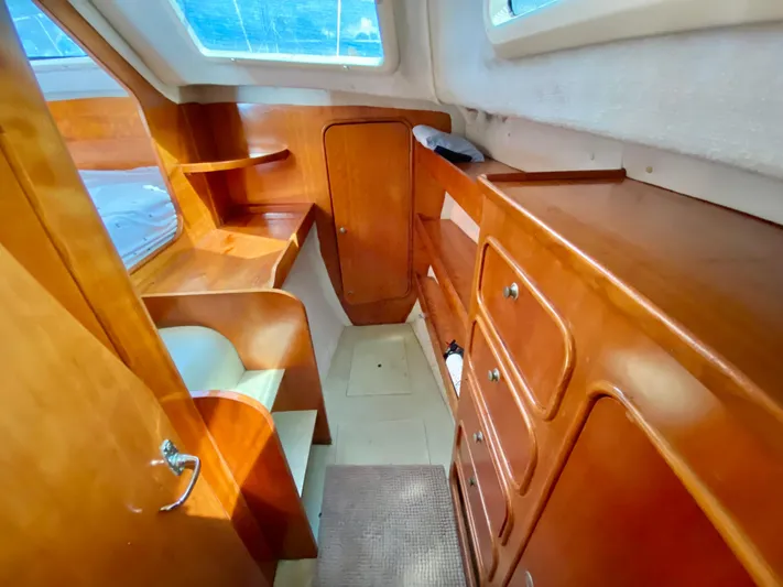Naked Lobster Yacht Photos Pics 
