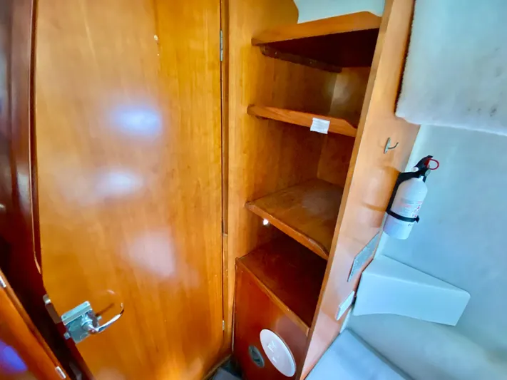 Naked Lobster Yacht Photos Pics 