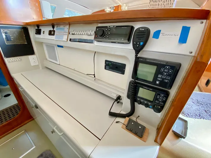 Naked Lobster Yacht Photos Pics 