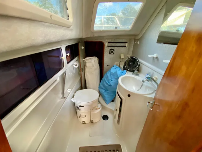 Naked Lobster Yacht Photos Pics 