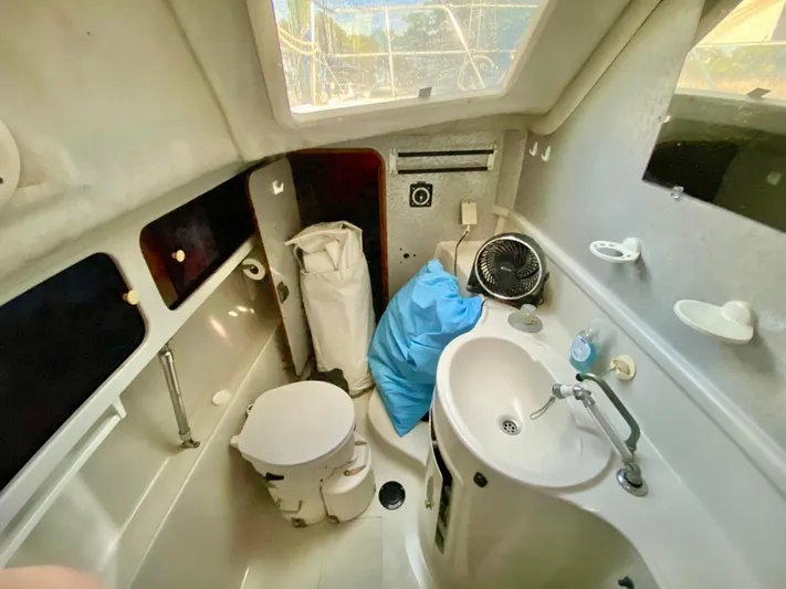 Naked Lobster Yacht Photos Pics 