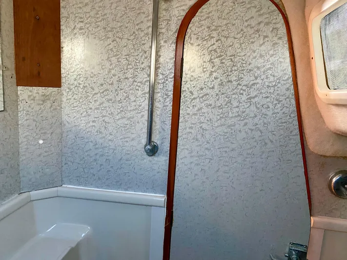 Naked Lobster Yacht Photos Pics 