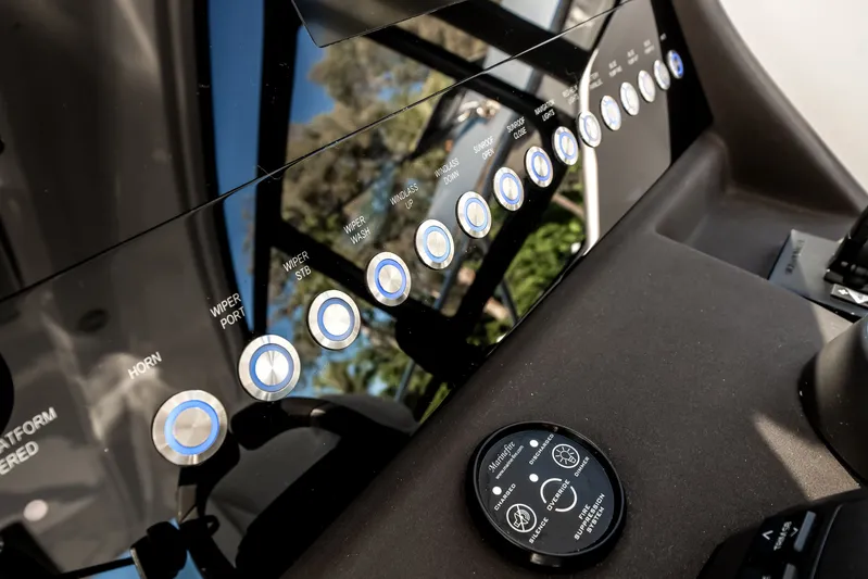 Azimut Atlantis 45 Yacht Photos Pics 