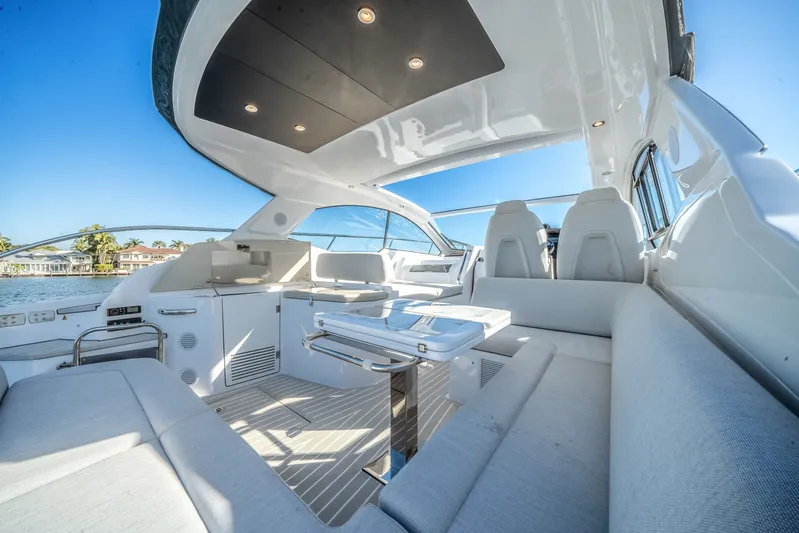 Azimut Atlantis 45 Yacht Photos Pics 