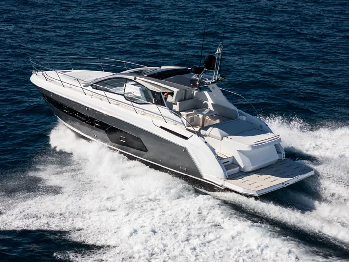 Azimut Atlantis 45 Yacht Photos Pics 