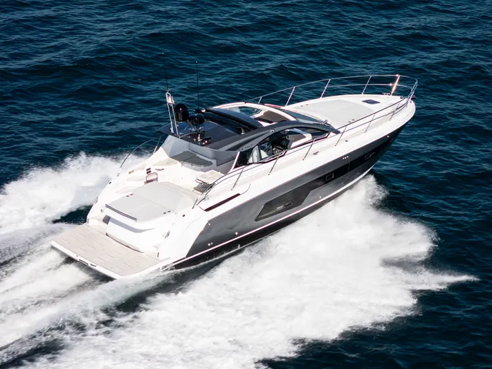 Azimut Atlantis 45 Yacht Photos Pics 