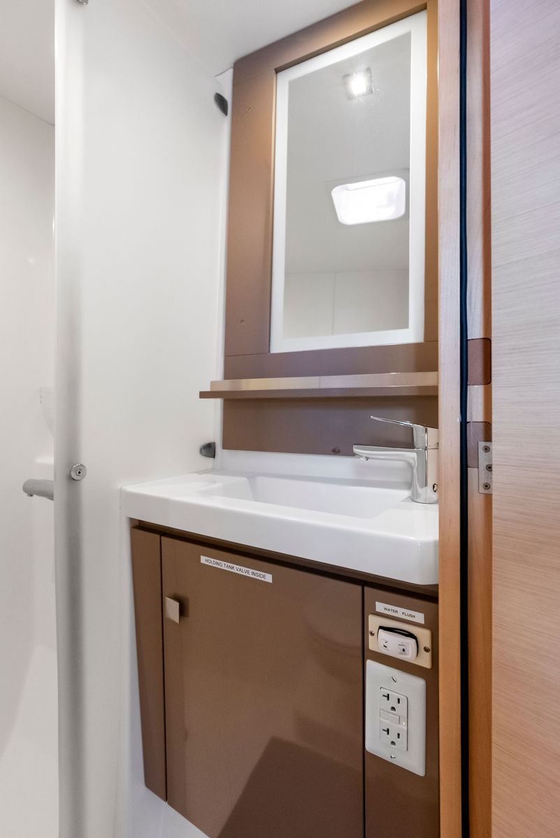 2018 Fountaine Pajot 50 