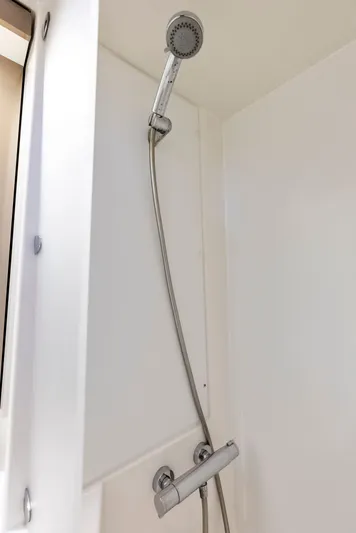 Sundance Yacht Photos Pics 