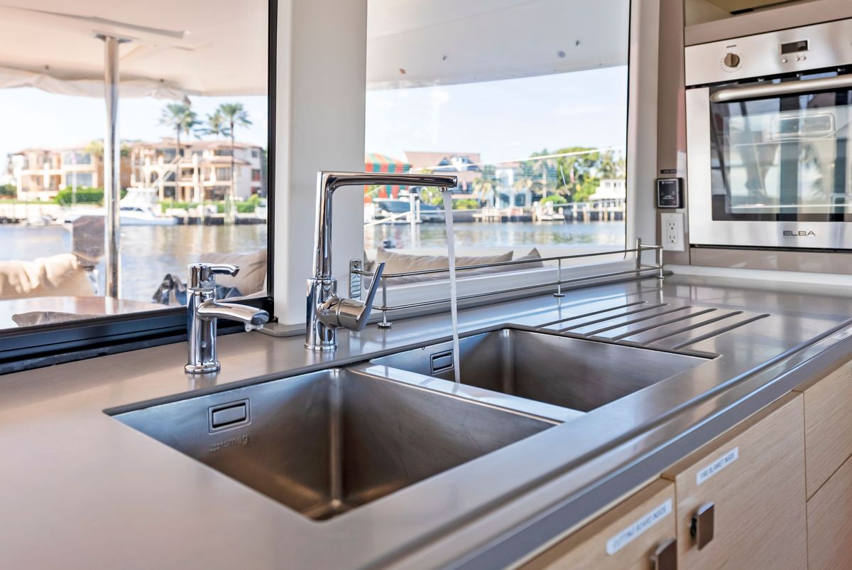 2018 Fountaine Pajot 50 