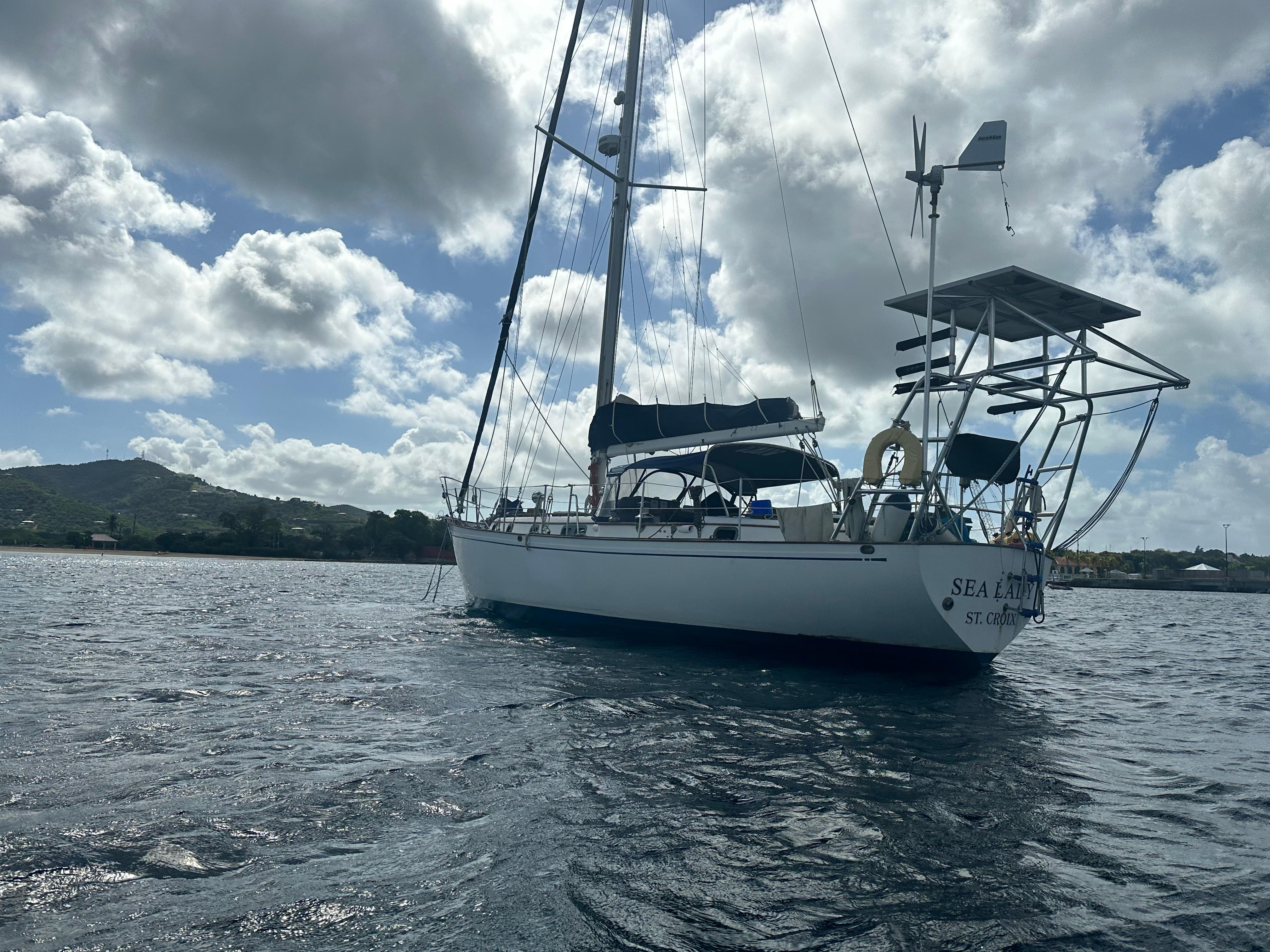 1978 Kelly Peterson KP 44 Centre Cockpit for sale - YachtWorld