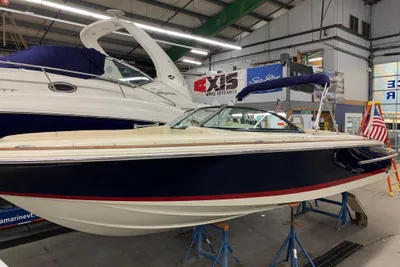Chris-Craft Launch 23