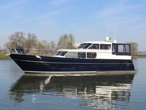 2004 Valk 48 Excellent