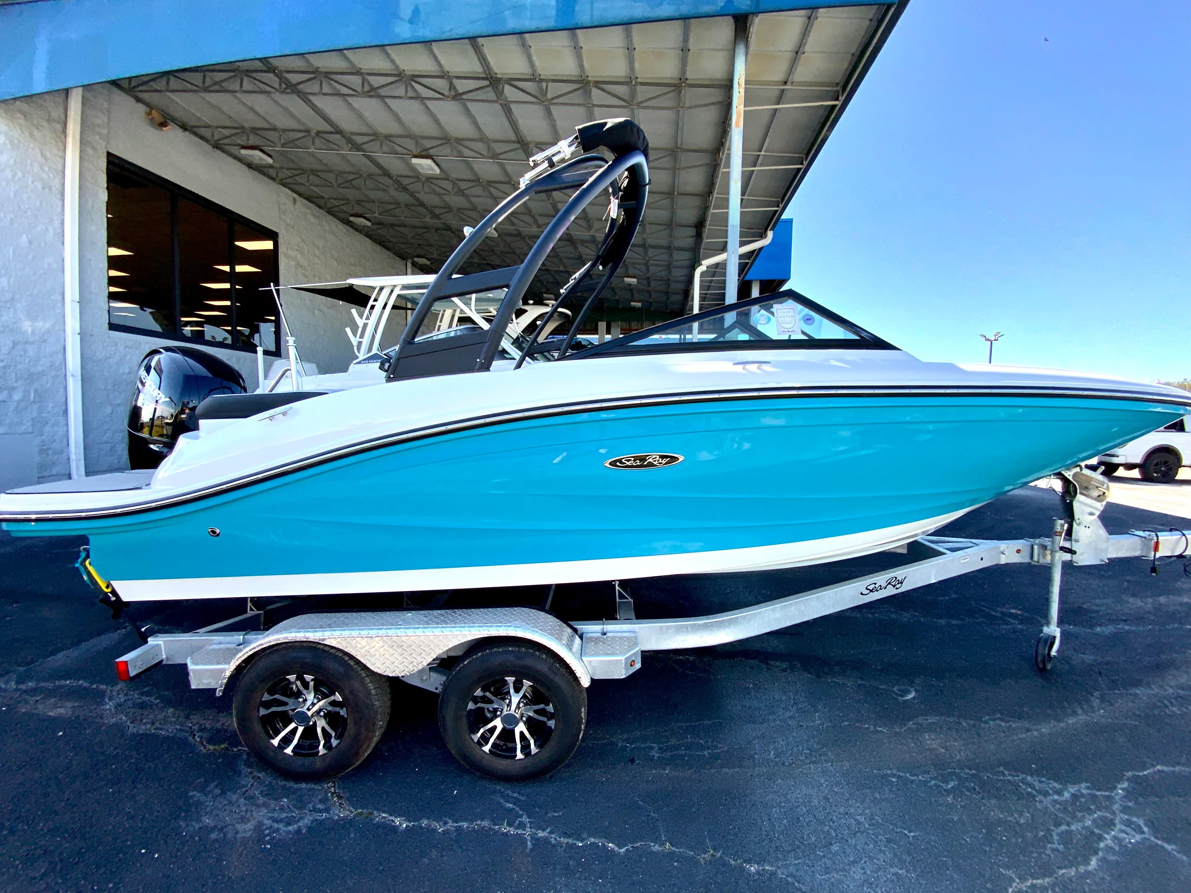 2023 Sea Ray SPX 190 OB