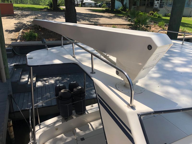 1990 Harbor Master Coastal Pilot House Motoryacht