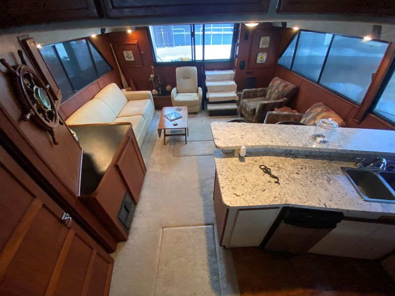 1990 Harbor Master Coastal Pilot House Motoryacht