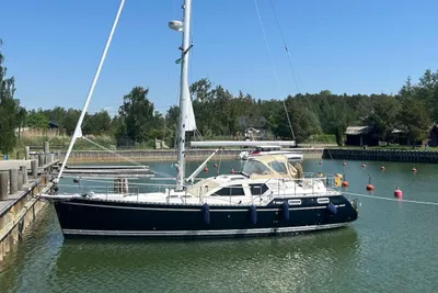 Nauticat 37