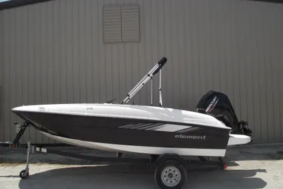 Bayliner Element E16