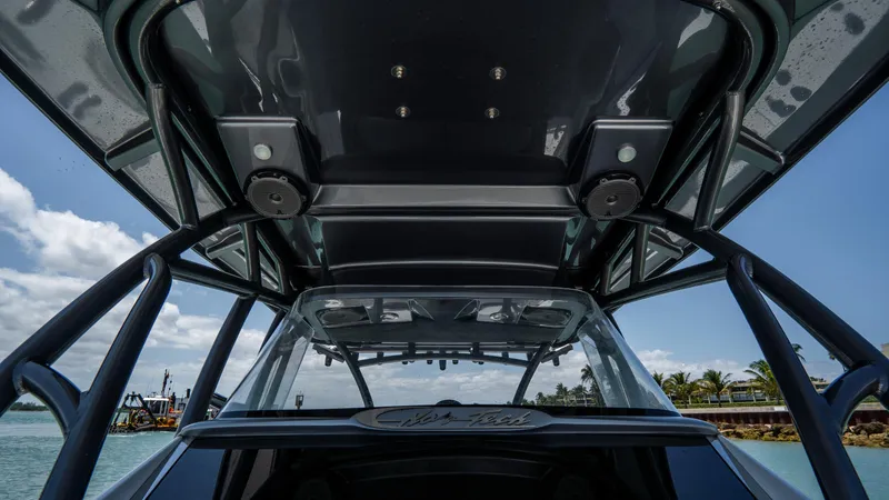 South Law Yacht Photos Pics 