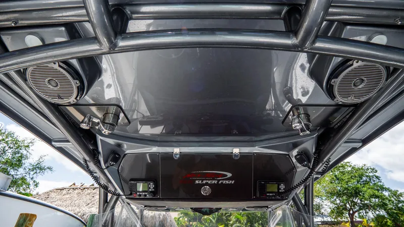 South Law Yacht Photos Pics 