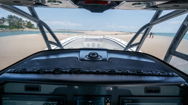 South Law Yacht Photos Pics 