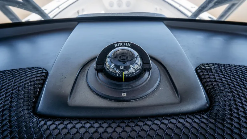 South Law Yacht Photos Pics 