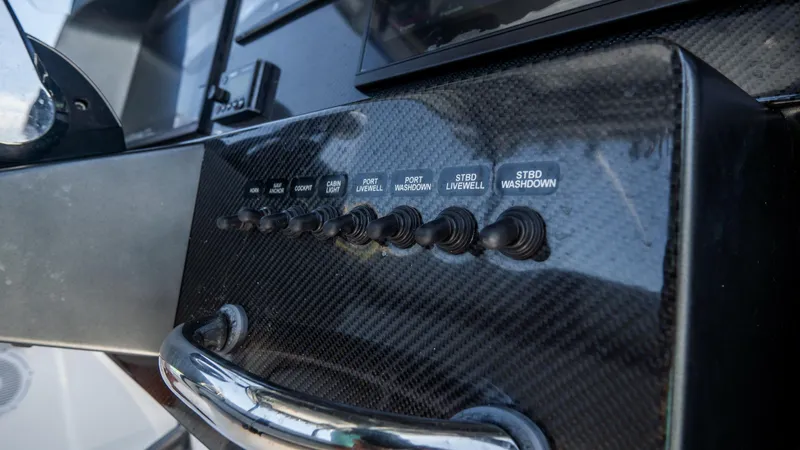 South Law Yacht Photos Pics 