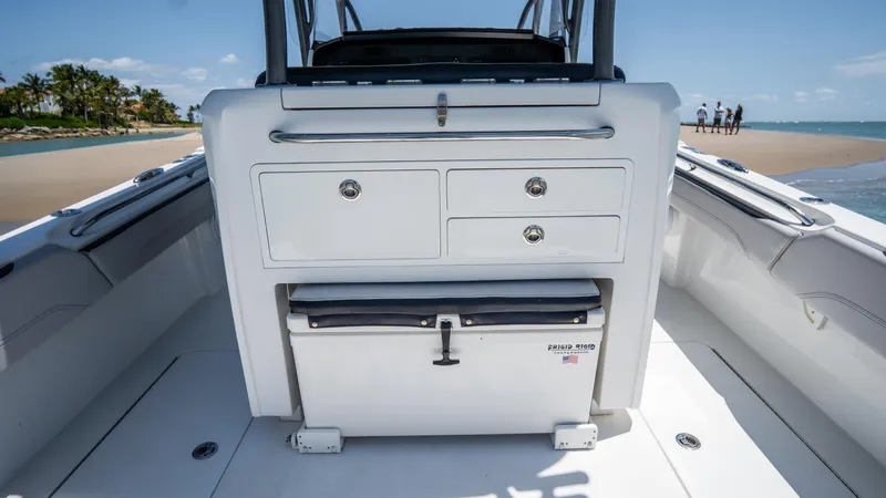 South Law Yacht Photos Pics 