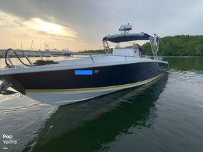 2002 Marlago Fs 35 Center Console Cuddy