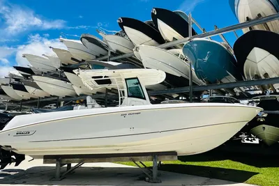 Boston Whaler 320 Outrage
