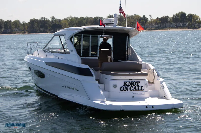 Knot On Call Yacht Photos Pics Knot on Call resting on lake erie