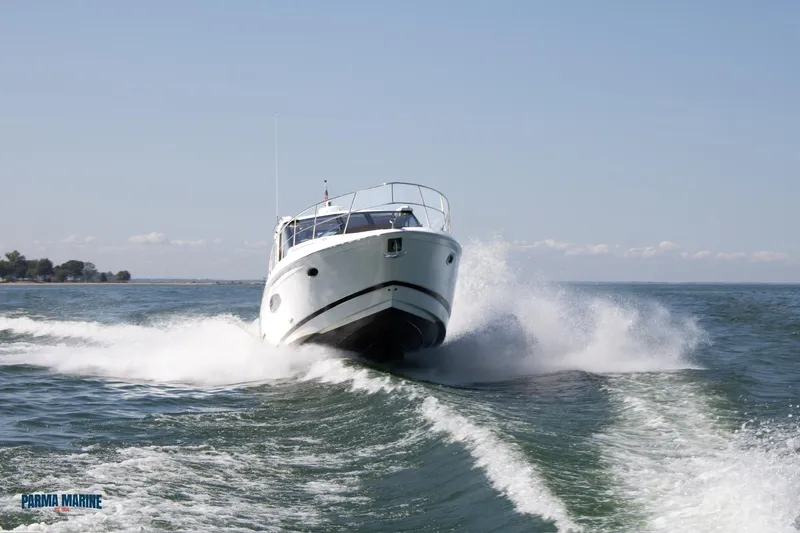 Knot On Call Yacht Photos Pics 2016 Regal 42 Coupe Handling Waves on lake Erie