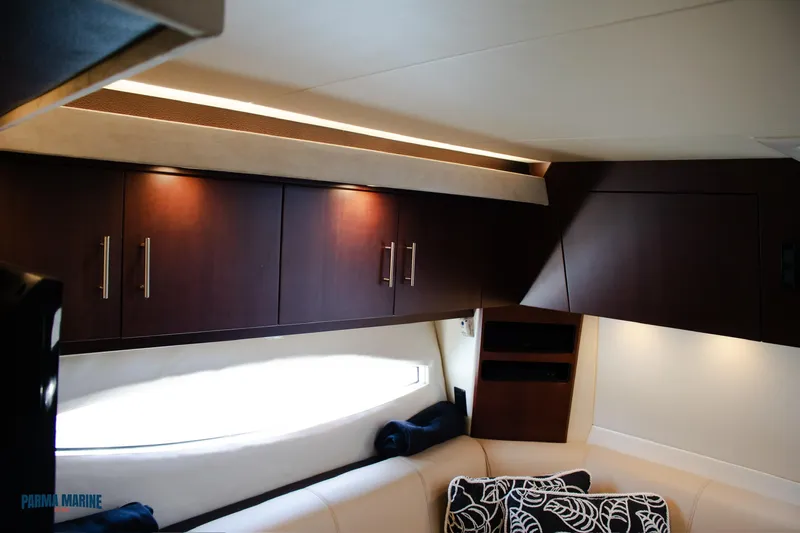 Knot On Call Yacht Photos Pics Storage and Lighting