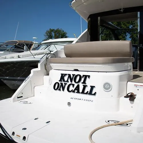 Knot On Call Yacht Photos Pics Transom