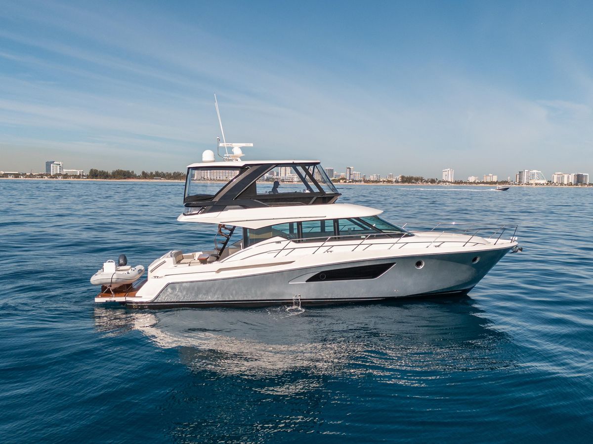 2017 Tiara Yachts 53 